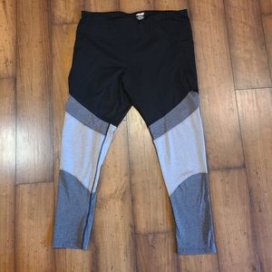 AVIA tri color leggings - XXL/20